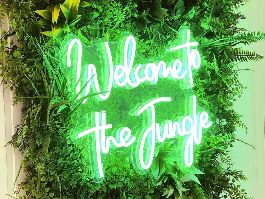 Suburban Jungle Apartment Bochum Ngoại thất bức ảnh