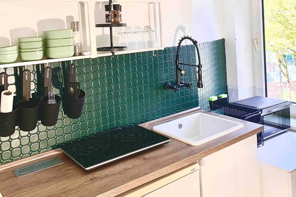 Suburban Jungle Apartment Bochum Ngoại thất bức ảnh