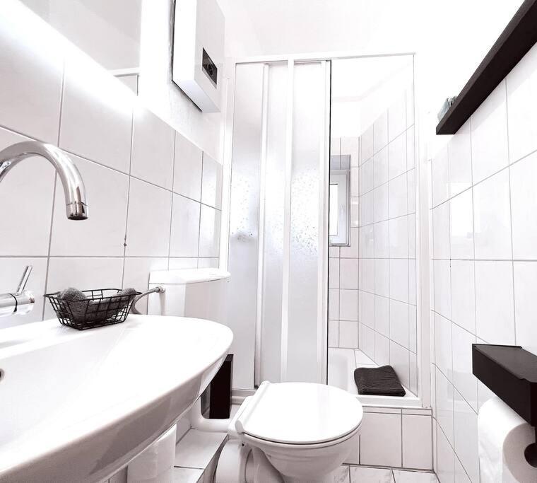 Suburban Jungle Apartment Bochum Ngoại thất bức ảnh